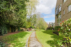 900 Abbeydale Road
